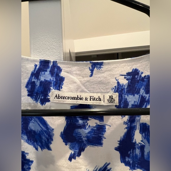 Abercrombie Tie Maxi Dress - Picture 5 of 6